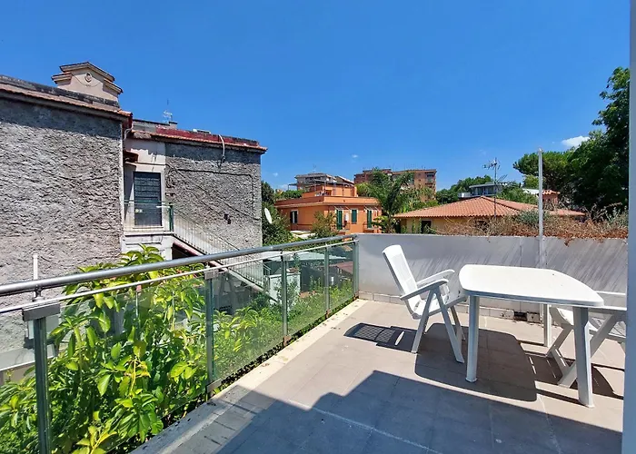 Terrace 2 Rom