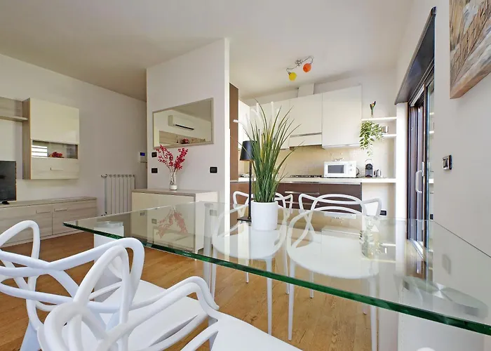 Terrace 2 Apartment Rom