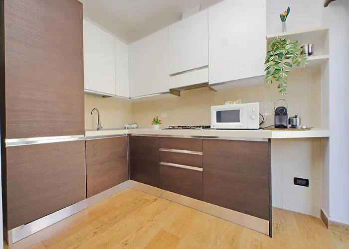 Apartment Terrace 2 *