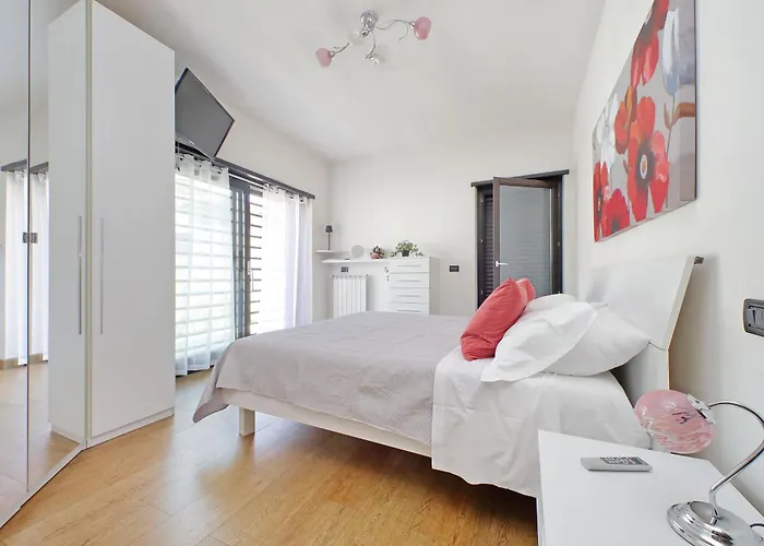 Apartment Terrace 2 *